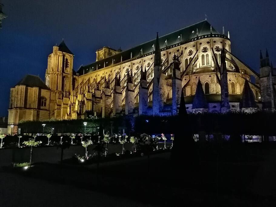 Maison De Ville Bourges Zewnętrze zdjęcie
